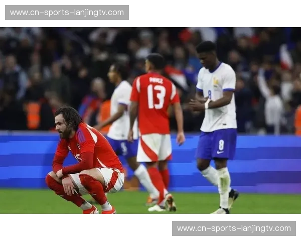 里尔进攻组织遭遇瓶颈 二月法甲赛事传控数据下滑 里尔进攻组织遭遇瓶颈 二月法甲赛事传控数据下滑